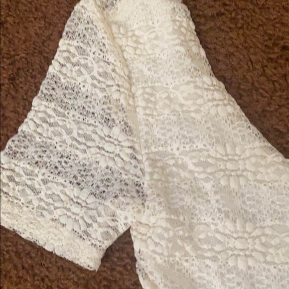 Lace white (cream) crop top size small - Picture 3 of 6